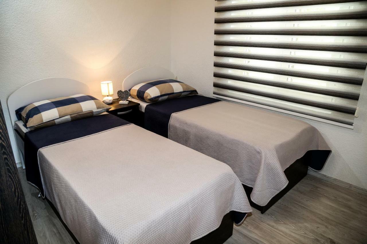 Apartment Marina Pavic Hvar Town Extérieur photo